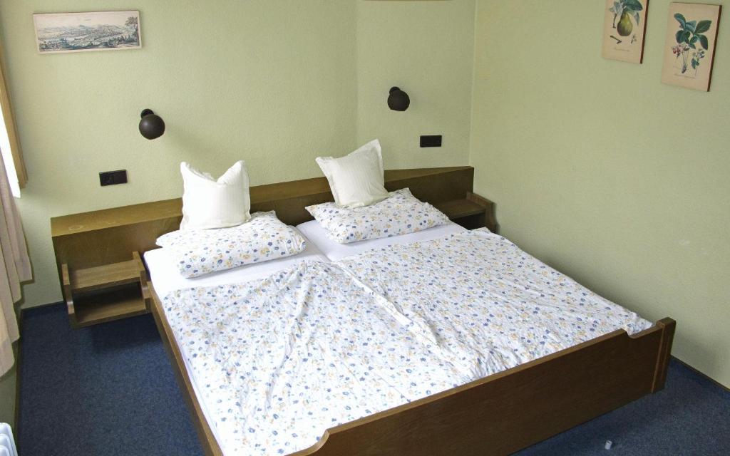 Altes Tor Hotel Boppard Buitenkant foto
